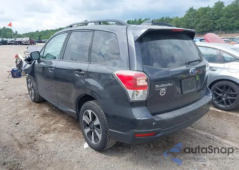 2018 Subaru Forester 2.5I Premium from USA, damaged, VIN JF2SJAEC3JG605087